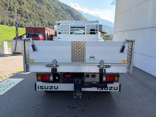 ISUZU M27 Kab.-Ch. F DR 3.0 Ddi