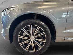 VOLVO XC60 2.0 B4 MH Inscription AWD