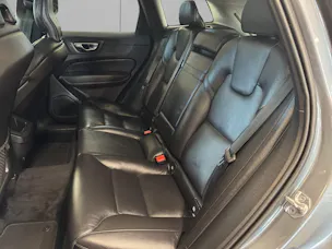 VOLVO XC60 2.0 B4 MH Inscription AWD