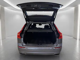 VOLVO XC60 2.0 B4 MH Inscription AWD