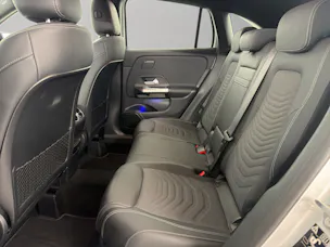 MERCEDES-BENZ GLA-Klasse GLA 200 Progressive 4matic