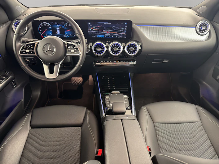 Fahrzeugbild MERCEDES-BENZ GLA 200