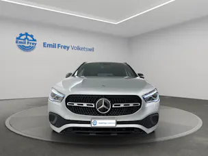 MERCEDES-BENZ GLA-Klasse GLA 200 Progressive 4matic