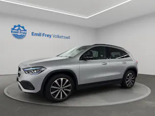 MERCEDES-BENZ GLA-Klasse GLA 200 Progressive 4matic