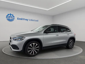Fahrzeugbild MERCEDES-BENZ GLA-Klasse GLA 200 Progressive 4matic