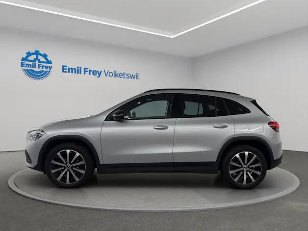 MERCEDES-BENZ GLA-Klasse GLA 200 Progressive 4matic