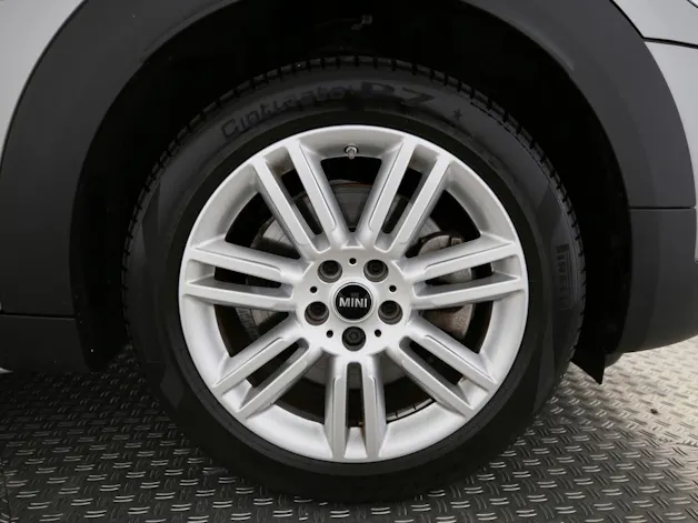 MINI Countryman F60 1.5i Cooper S E ALL4