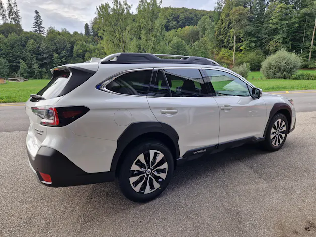 Subaru 2.5i Final Edition