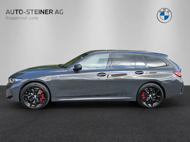 BMW 330e x DriveTouring Steptronic M Sport Pro