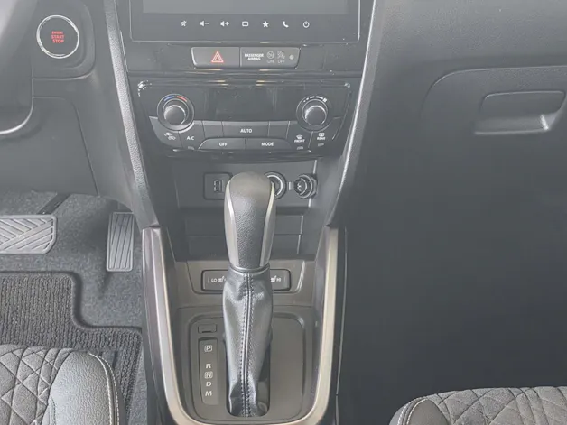 Suzuki Vitara 1.4 T Piz Sulai Top Hybrid 4x4