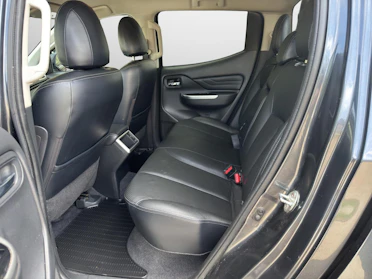 MITSUBISHI L 200 6