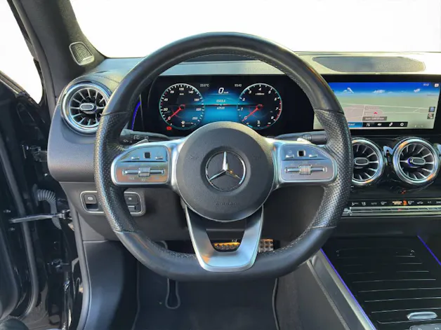 MERCEDES-BENZ GLB 250 AMG Line 4Matic