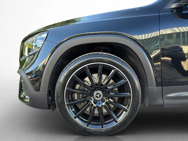 MERCEDES-BENZ GLB 250 AMG Line 4Matic