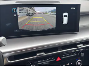 HYUNDAI Ioniq 9 110kWh Amplia 4WD