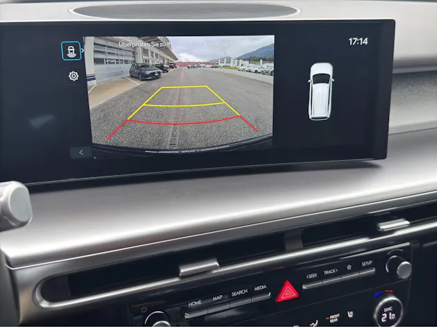 HYUNDAI Ioniq 9 110kWh Amplia 4WD