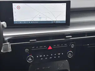 HYUNDAI Ioniq 9 110kWh Amplia 4WD