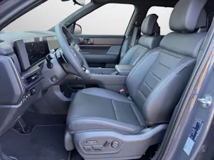 HYUNDAI Santa Fe 1.6 T-GDi HEV Calligraphy Swiss Edition