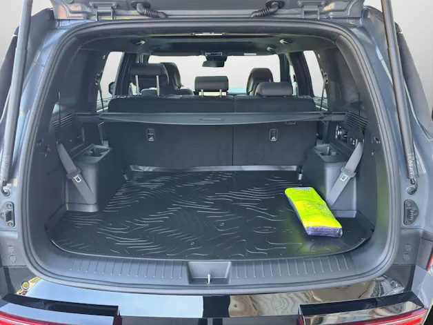 HYUNDAI Santa Fe 1.6 T-GDi HEV Calligraphy Swiss Edition