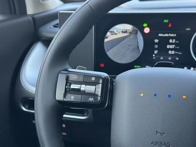 HYUNDAI Ioniq 9 110 kWh Calligraphy 4WD+ 6P