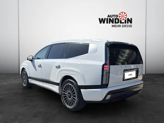HYUNDAI Ioniq 9 110 kWh Calligraphy 4WD+ 6P