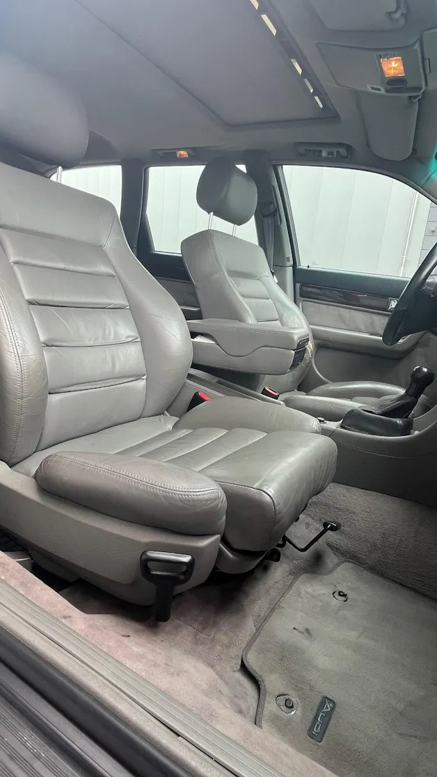 AUDI S6 2.2 quattro