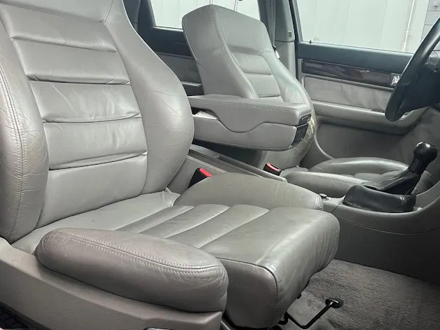 AUDI S6 2.2 quattro