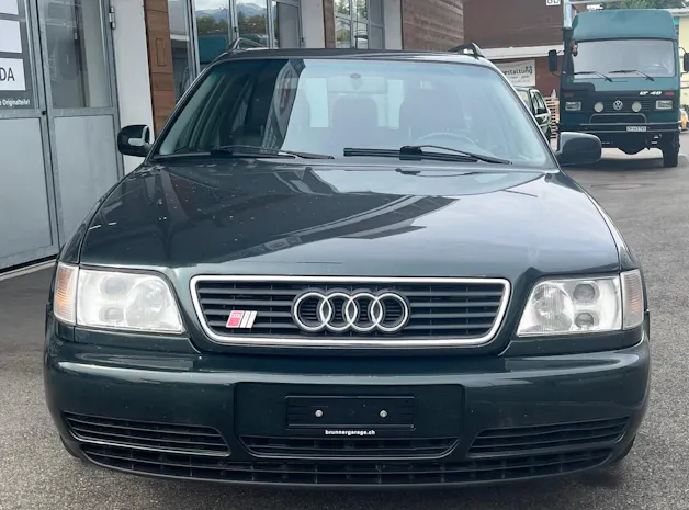 AUDI S6 2.2 quattro