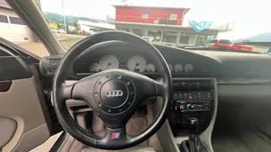 AUDI S6 2.2 quattro