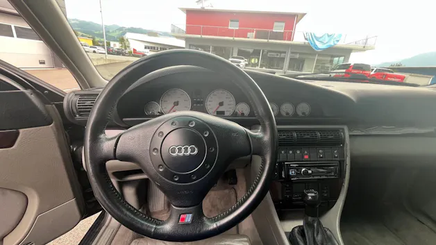 AUDI S6 2.2 quattro