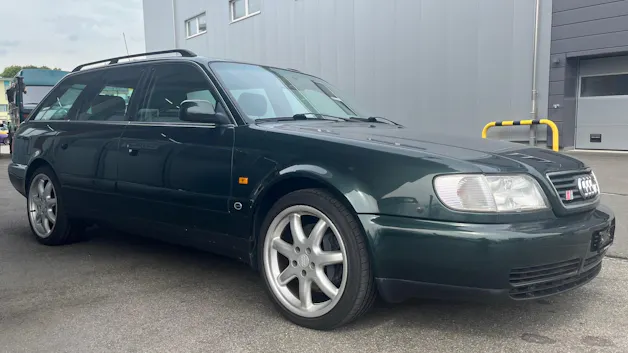 AUDI S6 2.2 quattro