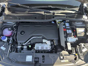 PEUGEOT 208 1.2 Hybrid 145 GT Exclusive