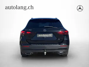 MERCEDES-BENZ GLA 250 AMG Line 4Matic Swiss Star