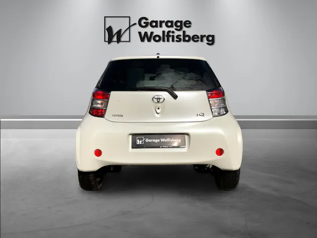 Toyota iQ 1.0 VVT-i Q MiD