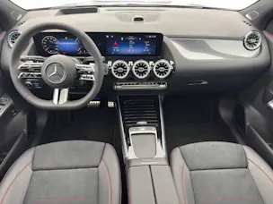 MERCEDES-BENZ GLA 220 d AMG Line 4Matic Swiss Star