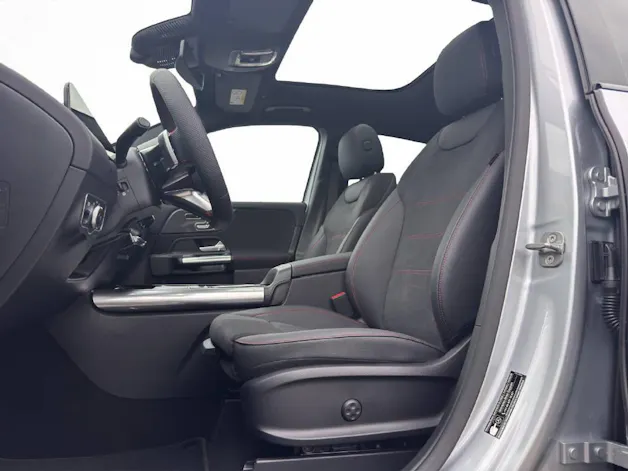 MERCEDES-BENZ GLA 220 d AMG Line 4Matic Swiss Star