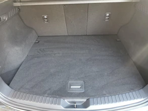 https://vehicle.imgix.net/4495824/57f54da2-be60-43ea-9220-3e003a4b04ce.jpg
