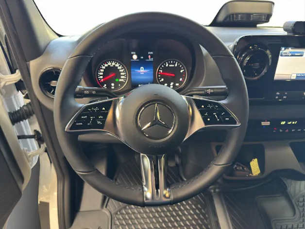 MERCEDES-BENZ Sprinter 319 CDI Pro KA WORKER 4x4