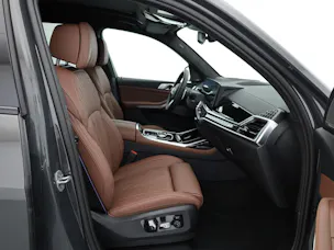 BMW X7 G07 40d xDrive SAG