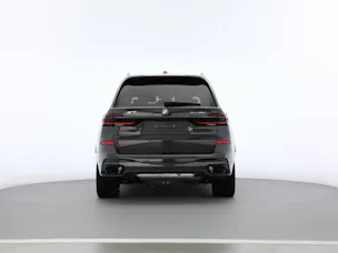 BMW X7 G07 40d xDrive SAG