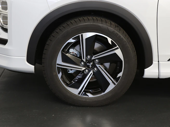 image du véhicule MITSUBISHI ECLIPSE CROSS