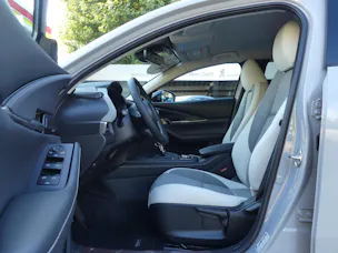 MAZDA CX-30 2.5 Makoto
