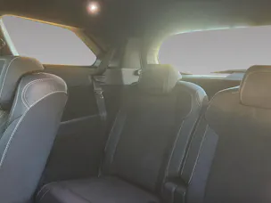 PEUGEOT 5008 e-GT Exclusive AWD