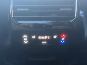 PEUGEOT 5008 e-GT Exclusive AWD