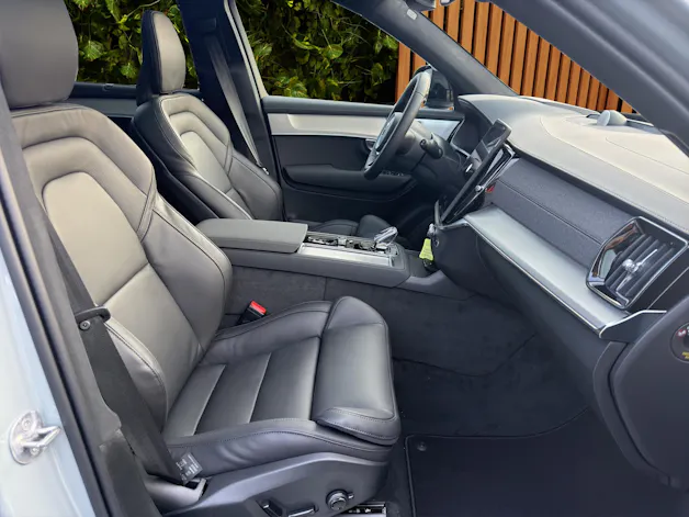 VOLVO XC90 2.0 T8 TE Black Edition eAWD