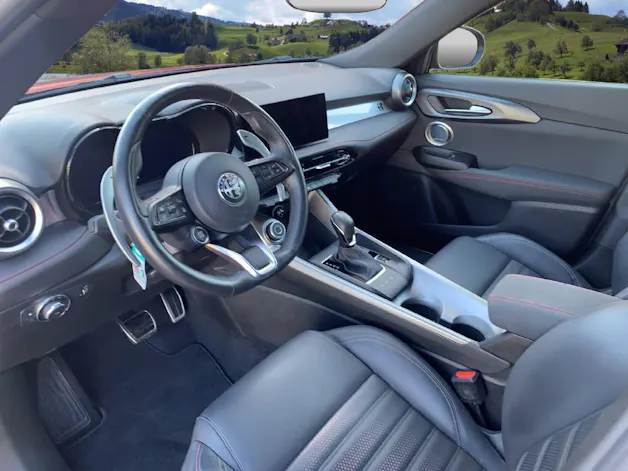 ALFA ROMEO Tonale 1.3 Plug-in Hybrid Tributo