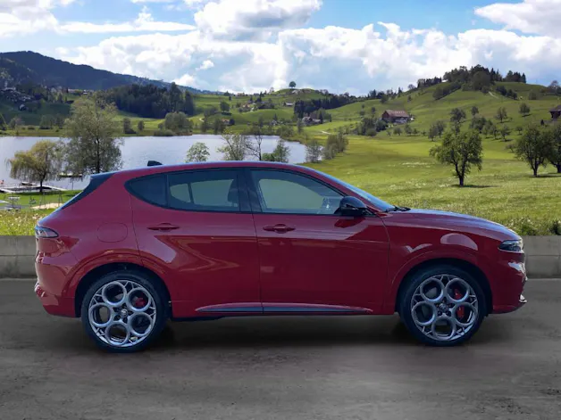 ALFA ROMEO Tonale 1.3 Plug-in Hybrid Tributo