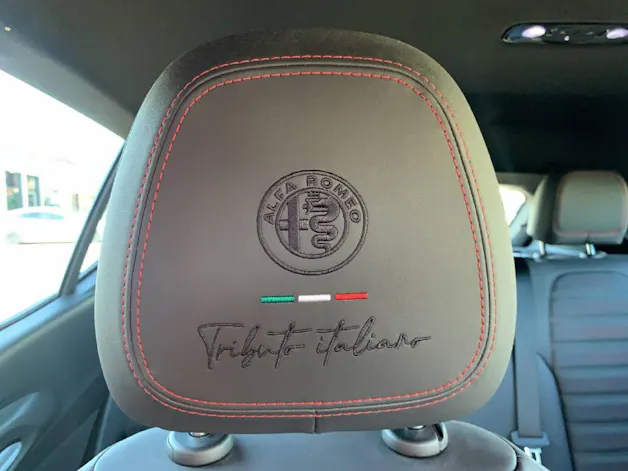 ALFA ROMEO Tonale 1.3 Plug-in Hybrid Tributo