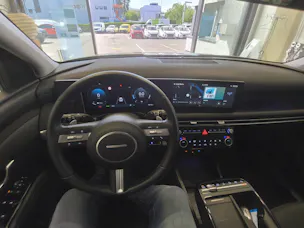 HYUNDAI Tucson 1.6 T-GDi PHEV Amplia 4WD