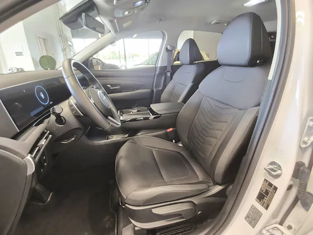 HYUNDAI Tucson 1.6 T-GDi PHEV Amplia 4WD