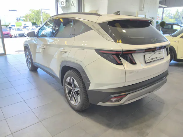 HYUNDAI Tucson 1.6 T-GDi PHEV Amplia 4WD